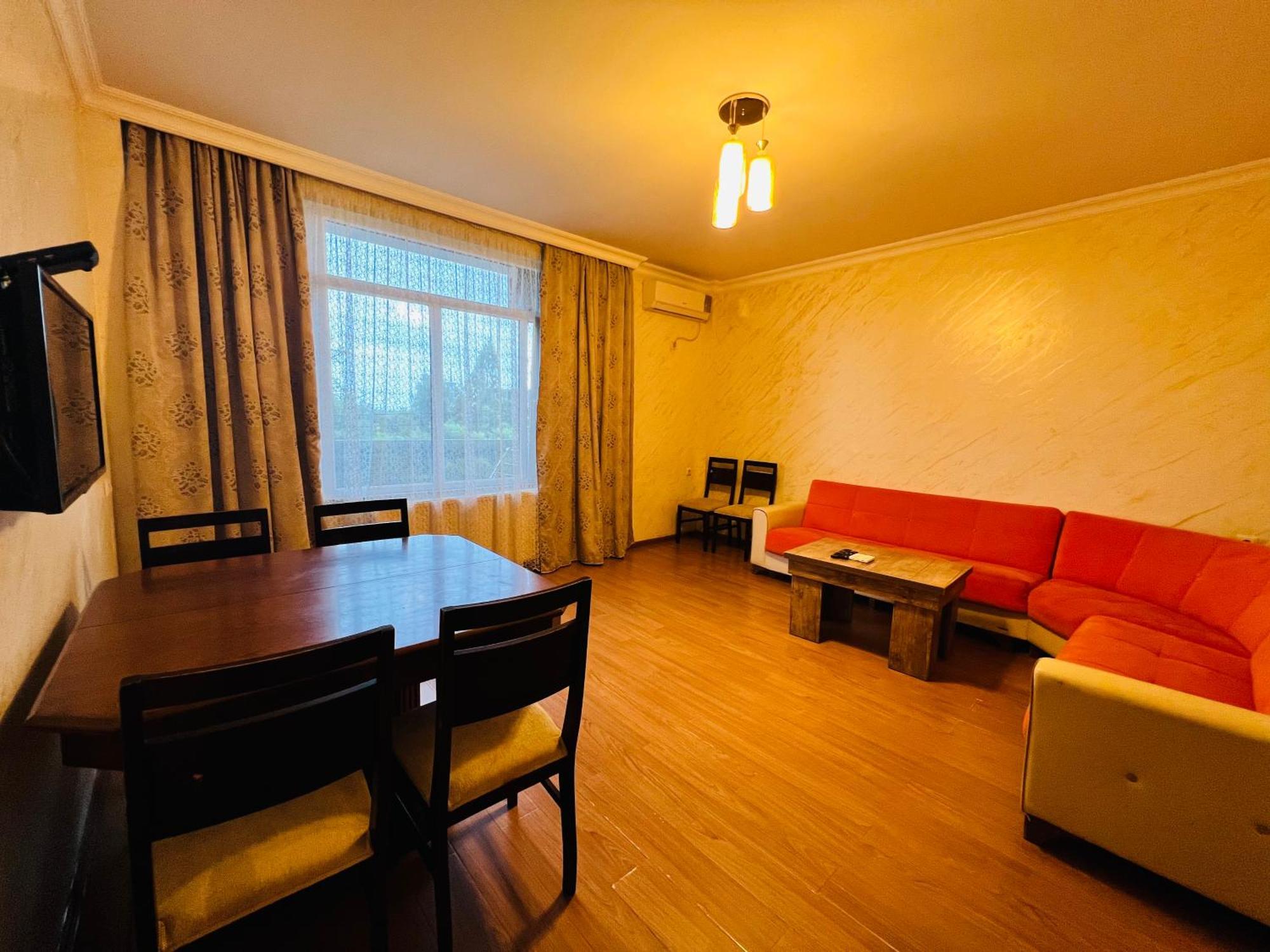 Apartments Nita บาทูมิ ภายนอก รูปภาพ