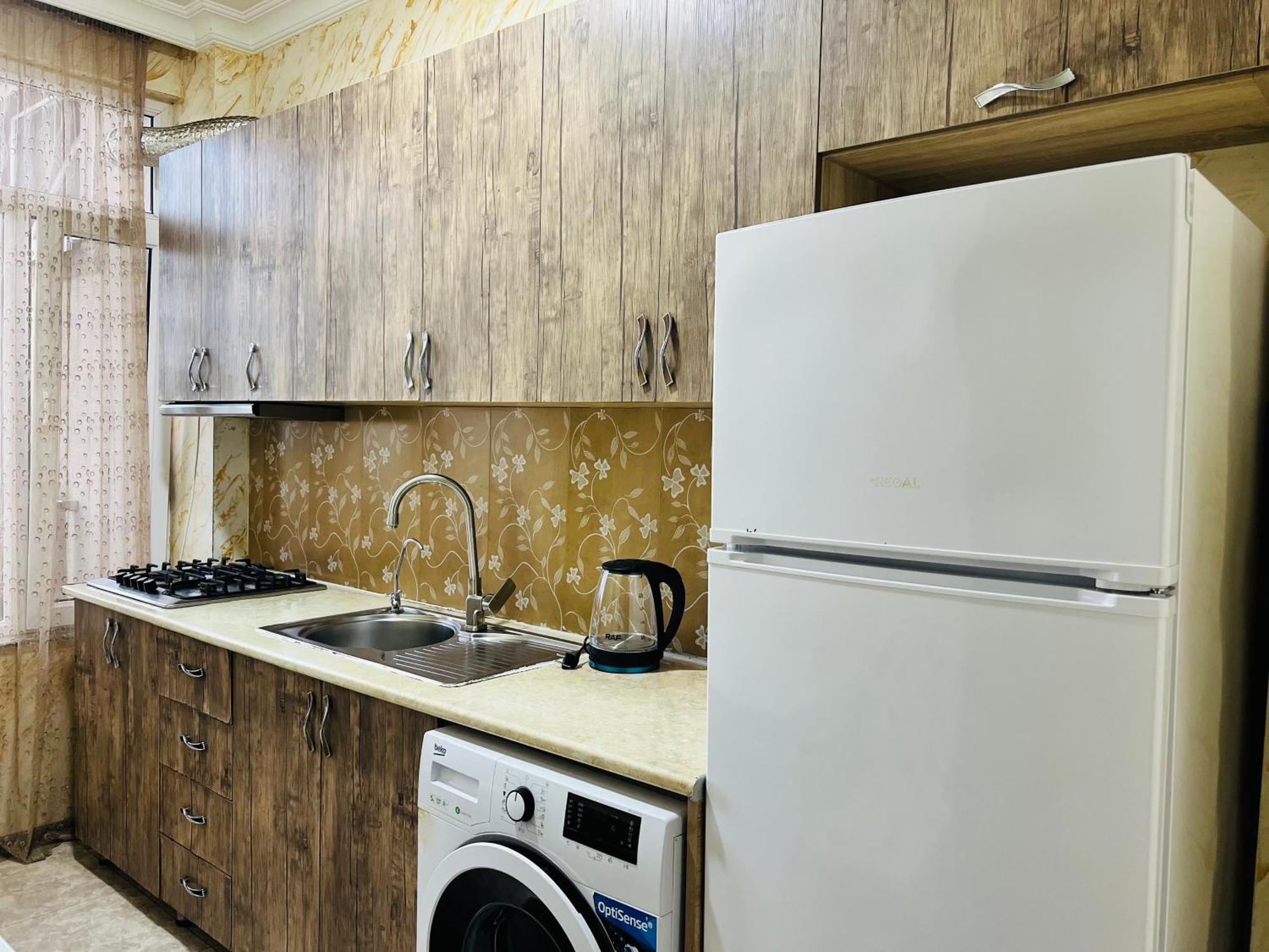 Apartments Nita บาทูมิ ภายนอก รูปภาพ