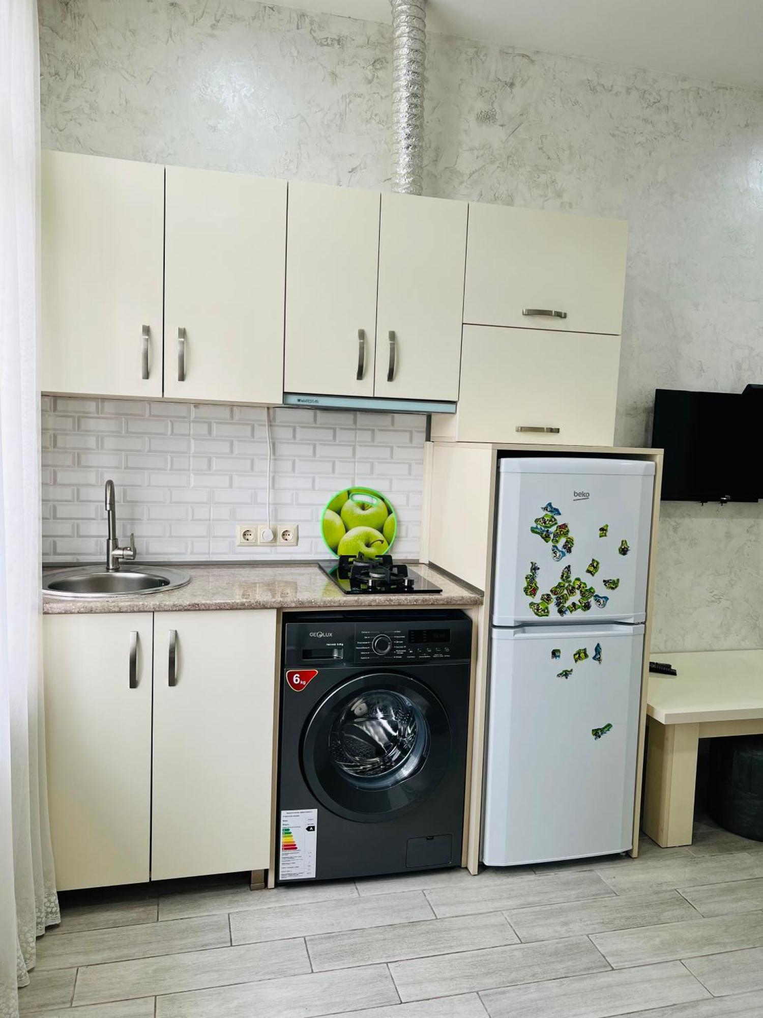 Apartments Nita บาทูมิ ภายนอก รูปภาพ