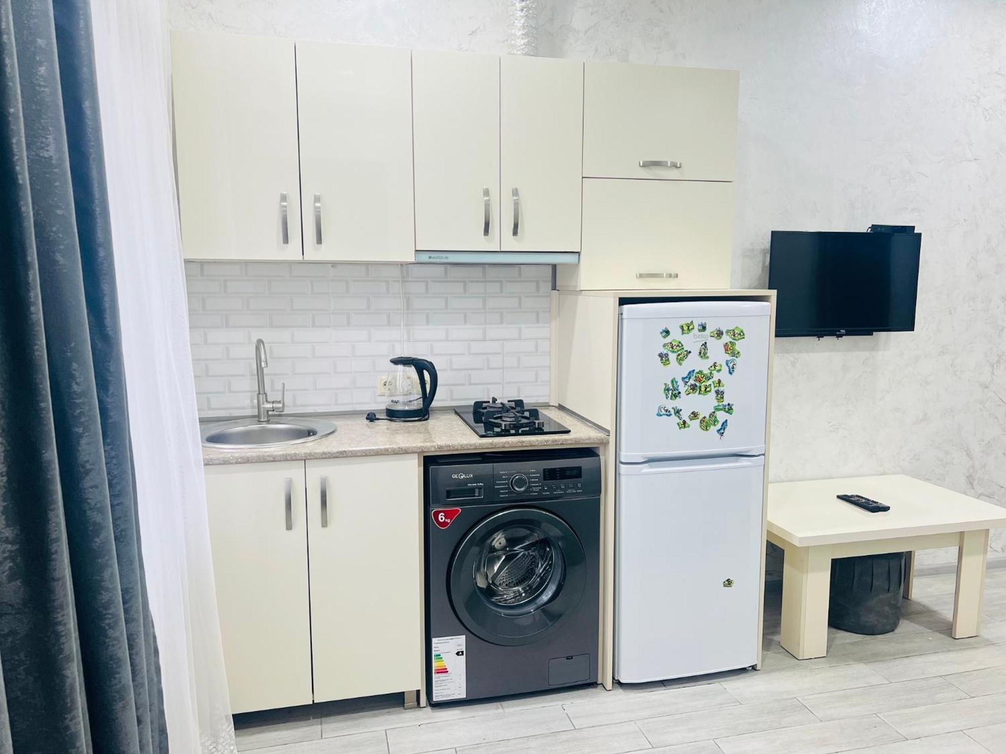 Apartments Nita บาทูมิ ภายนอก รูปภาพ