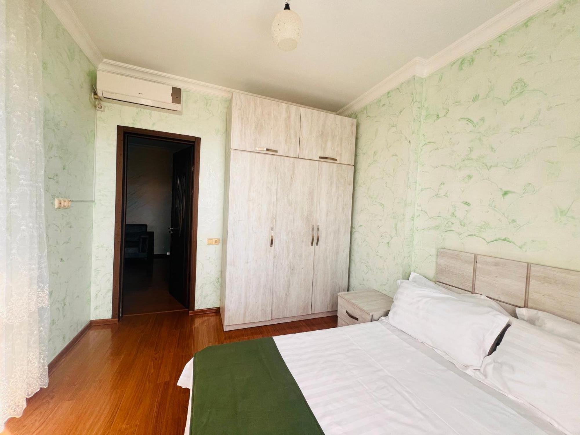Apartments Nita บาทูมิ ภายนอก รูปภาพ