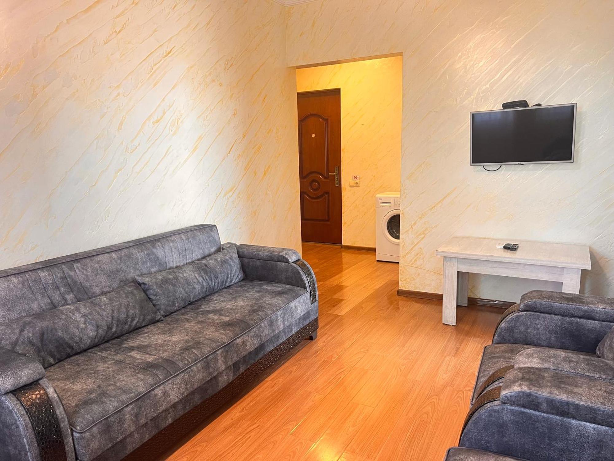 Apartments Nita บาทูมิ ภายนอก รูปภาพ